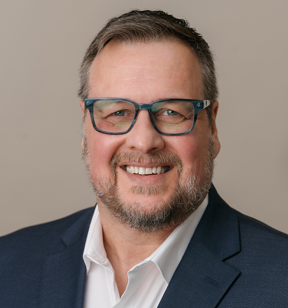 Headshot of Wayne Swanson